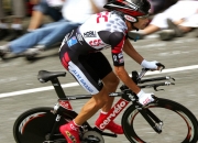 开云体育官网-布鲁诺的独舞，当阿根廷蓝白在那不勒斯主场绽放