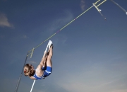 开云体育入口-铁闸镇中场，红蓝破云霄，卡塞米罗锁死对手的艺术与巴萨日本旋风的战术启示