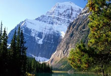 开云体育下载-塔图姆比赛走势一手掌控，76人爆冷山西队—解析比赛背后的战术与意志