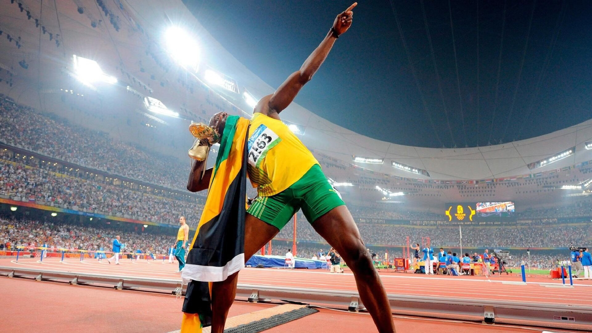 斯通斯一夫当关，荷兰强势晋级背后的拜仁基因与世界排名争夺战